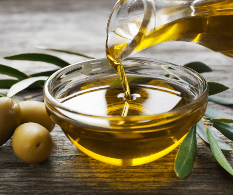 Vegetable Oil Vs Olive Oil Which One You Should Choose